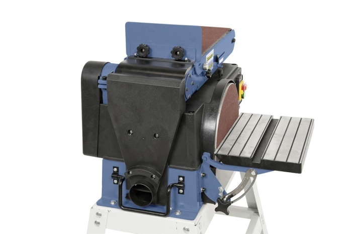 Der Auflagetisch aus Aluminium ist stufenlos von 0° – 45° schwenkbar