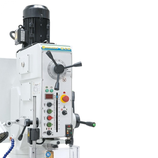 Bedienerfreundlich angebrachte Schaltelemente.