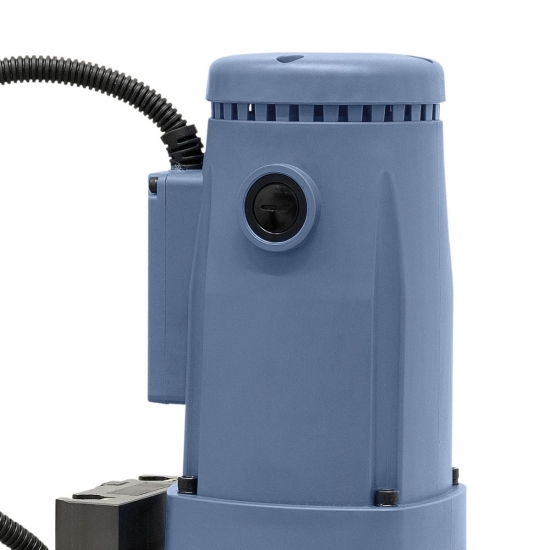 Leistungsstarker Antriebsmotor für den Dauereinsatz konzipiert.