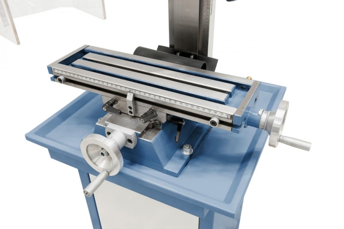 Präzise oberflächenbearbeiteter Kreuztisch mit 3 T-Nuten