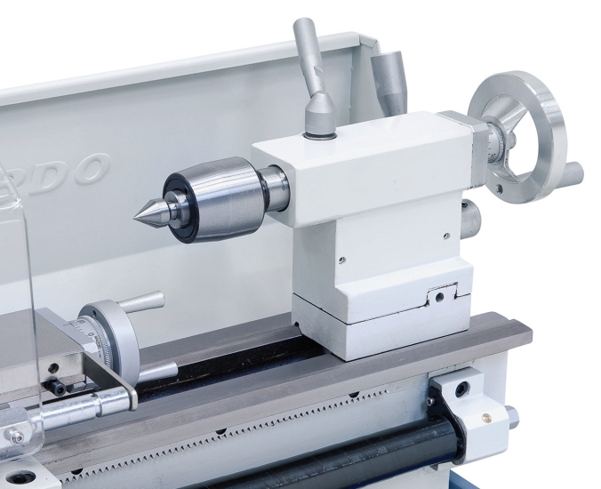 Bernardo Profi 400 V inkl. 2-Achs Digitalanzeige Leitspindeldrehmaschinen