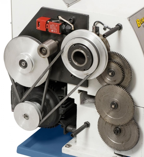 Einfaches Einstellen der Drehzahlstufe mittels Keilriemen