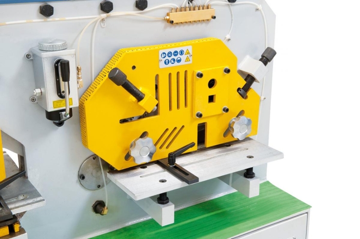 Bernardo HPS 45 Hydraulische Profilstahlscheren