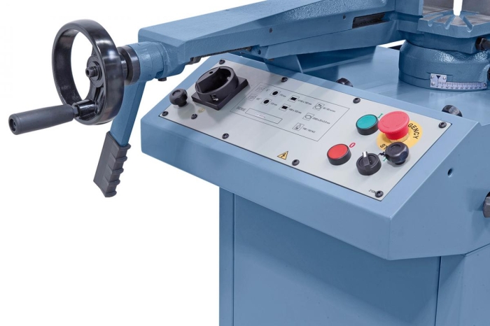 Alle Schaltelemente sind übersichtlich angebracht.