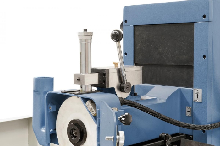 Manuelle Parallelabziehvorrichtung im Lieferumfang enthalten