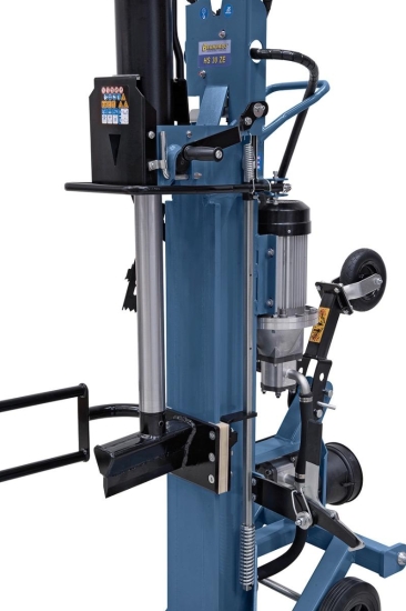 Großdimensionierter Spaltkeil mit stabiler, langlebiger Kunststoffführung.