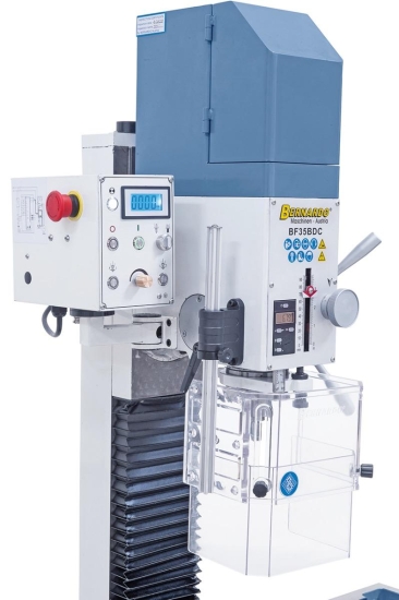 Digitale Drehzahl- und Bohrtiefen-anzeige im Lieferumfang enthalten.