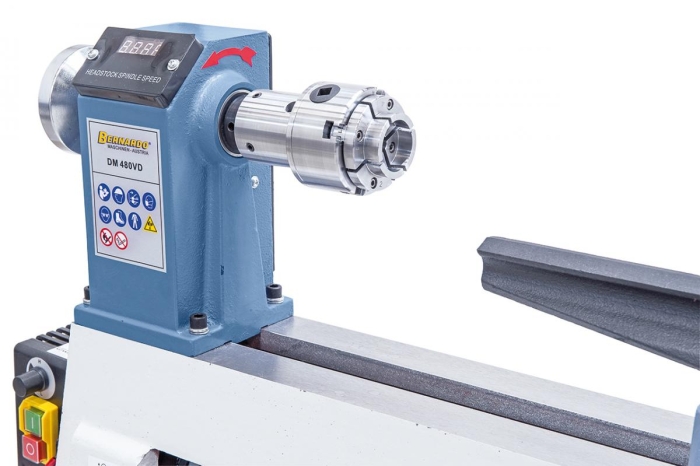 Das aus diversen Spanneinrichtungen bestehende Spannfutter-Set Premium M 70 bietet zusätzliche Einsatzmöglichkeiten (Option).