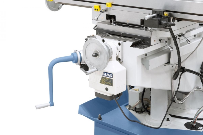 Inklusive stufenlos regelbarem Vorschub für die y-Achse.