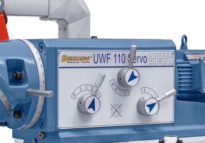 Einfache Bedienung der Schaltelemente für den Drehzahlwechsel.