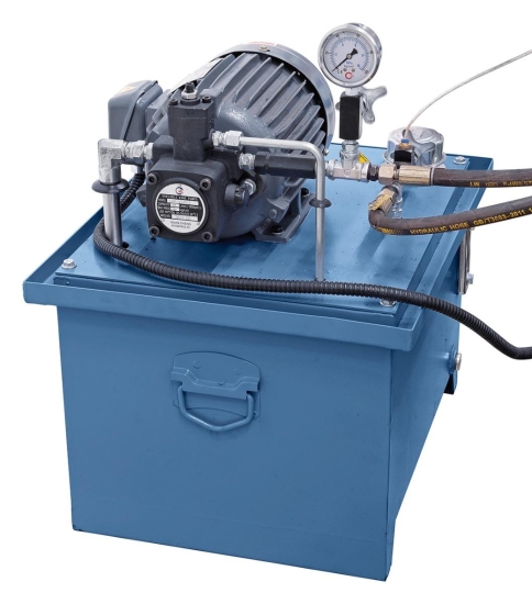 Separate Hydraulikeinheit vermeidet Vibrationen und thermische Belastung