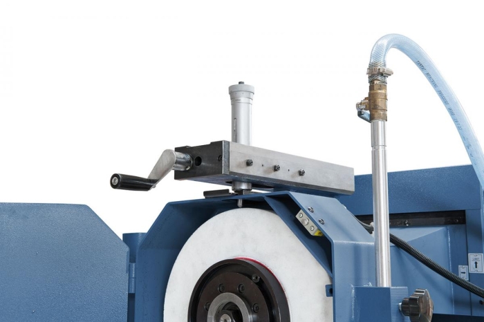 Manuelle Parallelabziehvorrichtung mit Mikrometerverstellung im Lieferumfang enthalten