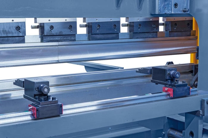 Bernardo AKPL 1600 x 40 Hydraulische Abkantpressen