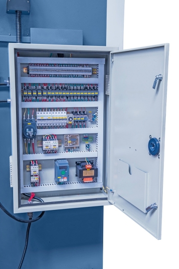 Bernardo AKPL 2500 x 80 Hydraulische Abkantpressen