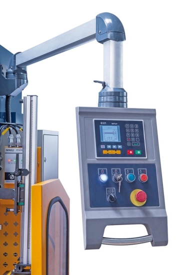 Bernardo AKPL 2500 x 80 Hydraulische Abkantpressen