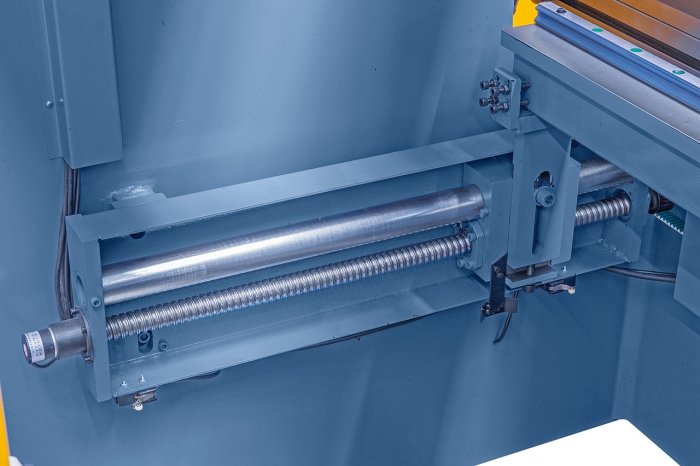 Bernardo AKPL 3200 x 125 mit manueller Bombiereinrichtung Hydraulische Abkantpressen