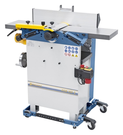 Das optional erhältliche Universalfahrwerk ermöglicht einen leichten Standortwechsel.