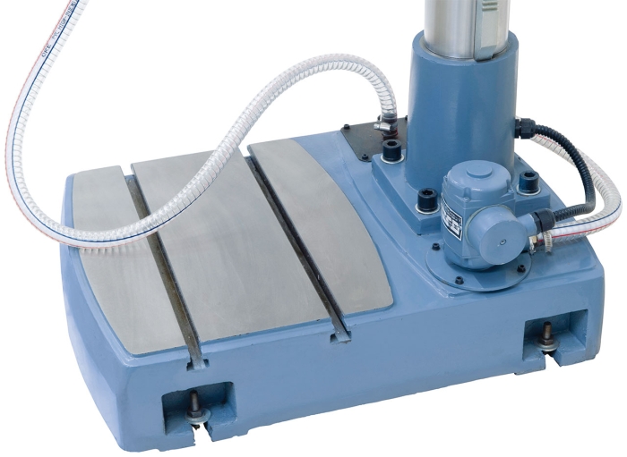 Bernardo GB 28 S Getriebe-Tisch- und Säulenbohrmaschine mit Kühlmitteleinrichtung