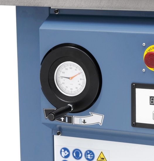 Bernardo T 700 - 230 V Tischfräsmaschinen mit starrer Frässpindel -