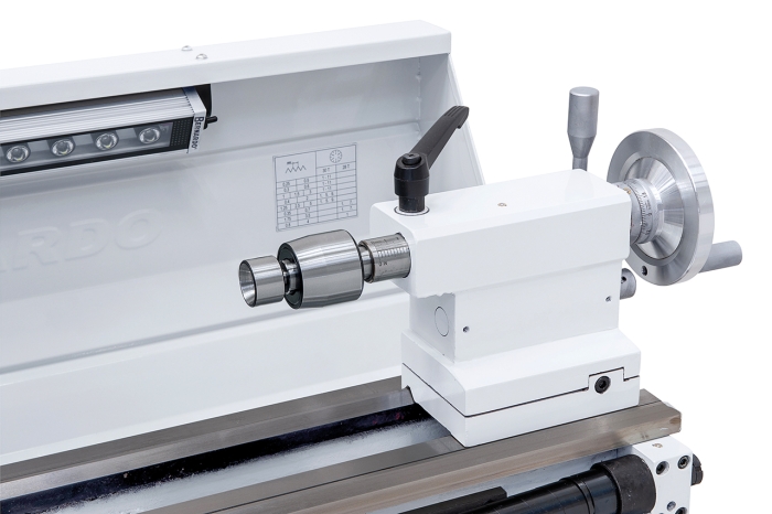 Bernardo Profi 650 G / 400 V inkl. 2-Achs-Digitalanzeige ES-12 V Leit- und Zugspindeldrehmaschinen