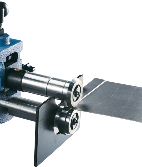 Bernardo SM 250 T Manuelle Sickenmaschinen