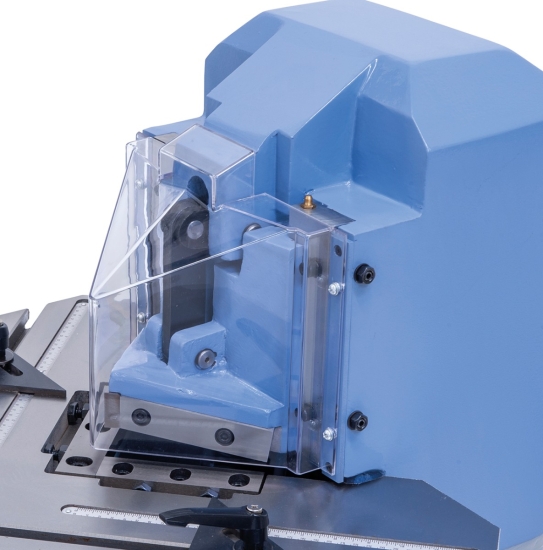 Bernardo AK 130 PT Pneumatische Ausklinkmaschinen