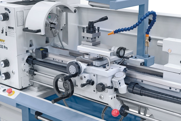 Bernardo Master 330 Pro inkl. 3-Achs-Digitalanzeige ES-12 V Universaldrehmaschinen