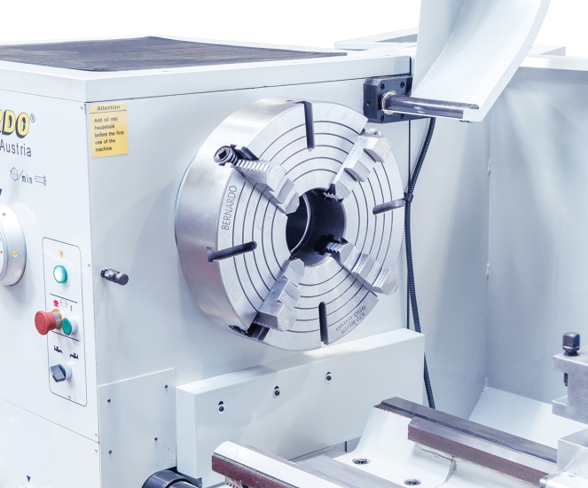 Bernardo Goliath 660 x 1000 Universaldrehmaschine