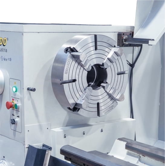 Bernardo Goliath 660 x 3000 Universaldrehmaschine