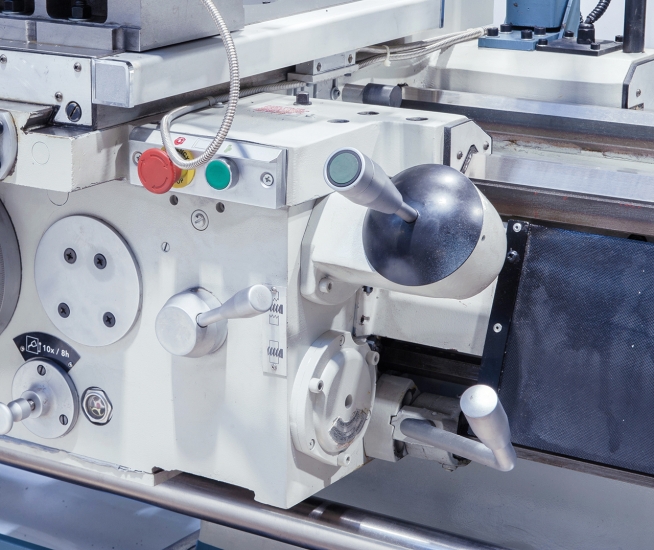 Bernardo Goliath 660 x 3000 Universaldrehmaschine