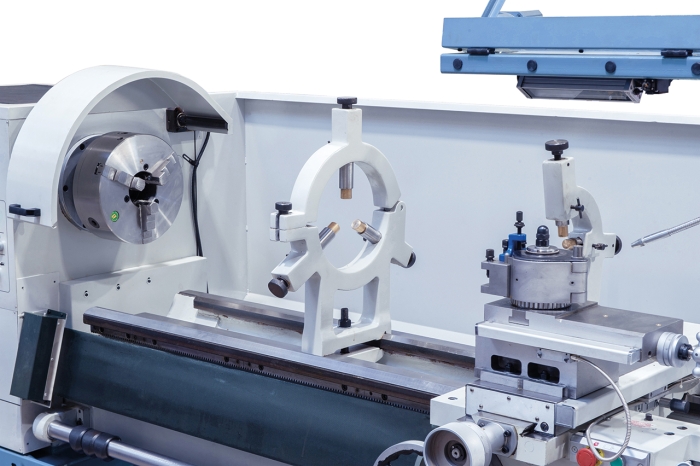 Bernardo Goliath 660 x 3000 Universaldrehmaschine