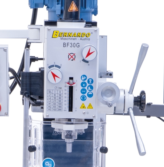 Bernardo BF 30 G inkl. 3-Achs Digitalanzeige DT 40 Bohr- und Fräsmaschinen