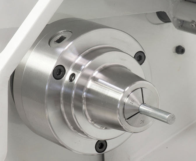 Bernardo Master 165 Pro inkl. 3-Achs-Digitalanzeige ES-12 V Leit- und Zugspindeldrehmaschine