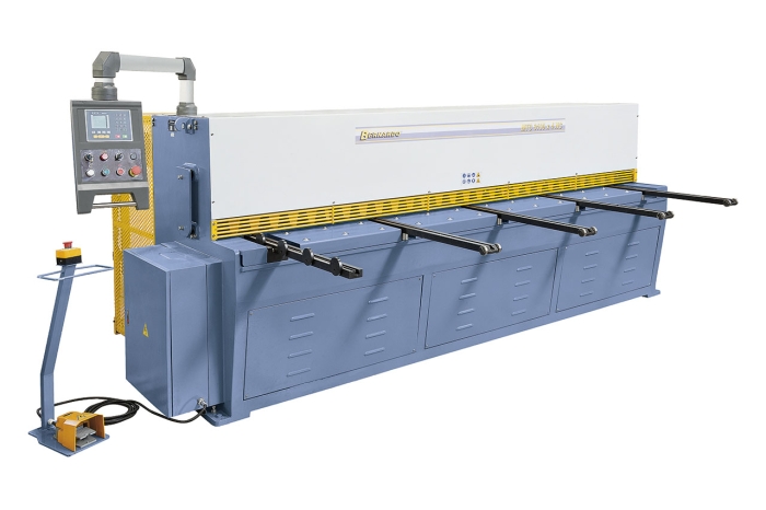 Bernardo Motorische Tafelschere Motorische Tafelschere MTC 3100 x 4 NC *