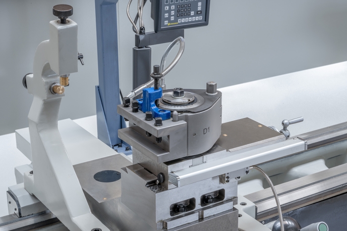 Bernardo Produktionsdrehmaschine Goliath 800 x 2000 inkl. 3-Achs-Digitalanzeige *