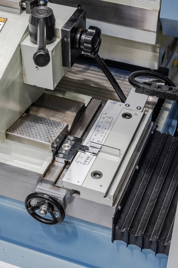 Bernardo Universal-Schleifmaschine URS 32100 PLC **