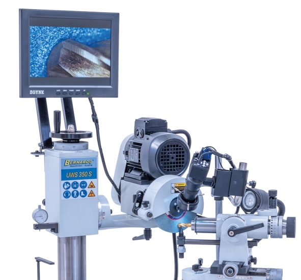 Bernardo Universal-Werkzeugschleifmaschine mit Bildschirm UWS 350 S