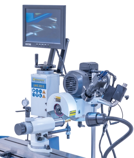 Bernardo Universal-Werkzeugschleifmaschine mit Bildschirm UWS 350 S