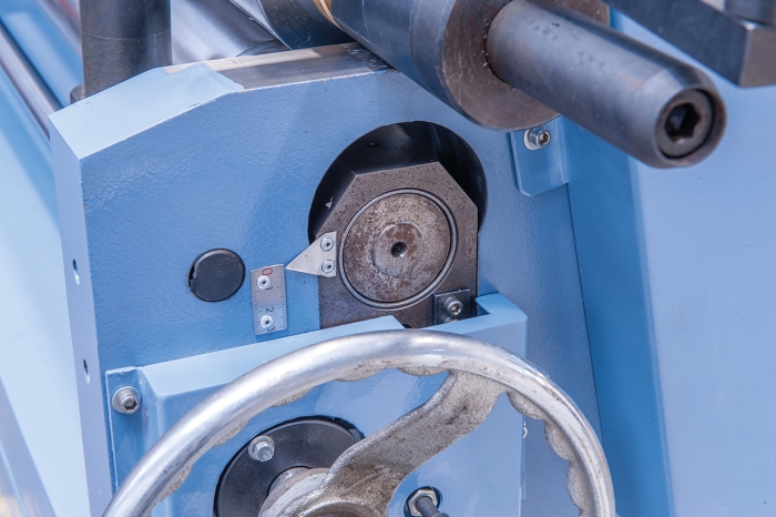 Bernardo Motorische Rundbiegemaschine MRC 1300 - 4,5 MD **