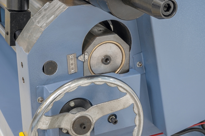 Bernardo Motorische Rundbiegemaschine MRC 1050 - 6,5 GMD **