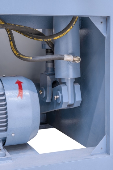 Bernardo Hydraulische Tafelschere HST 1300 x 6 *