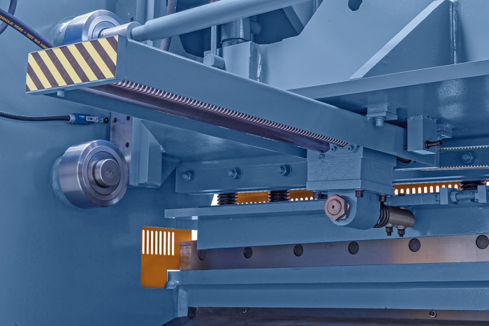 Bernardo Hydraulische Tafelschere HKS 3200 x 16 *