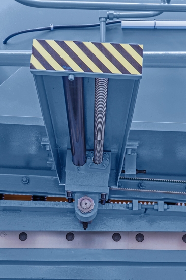 Bernardo Hydraulische Tafelschere HKS 3200 x 16 *