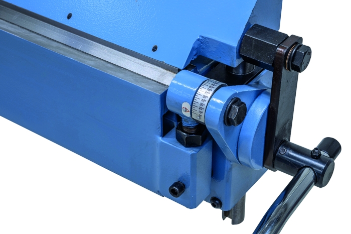 Bernardo Schwenkbiegemaschine BB 3000 RS mit Rollenschere