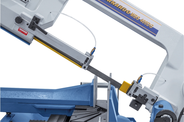 Bernardo Doppelgehrungsbandsäge MBS 400 DG / 400 V
