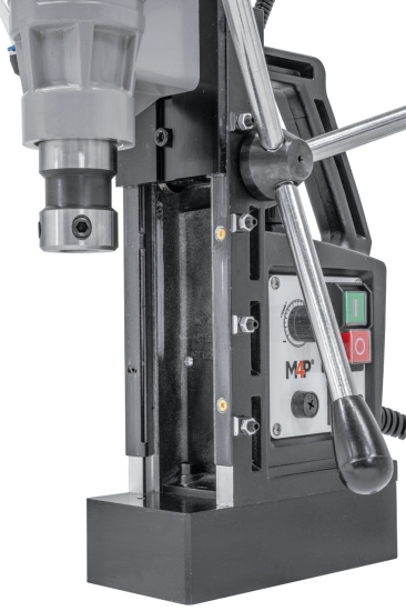 Magnet-Kernbohrmaschine MBM 35 V fuehrung