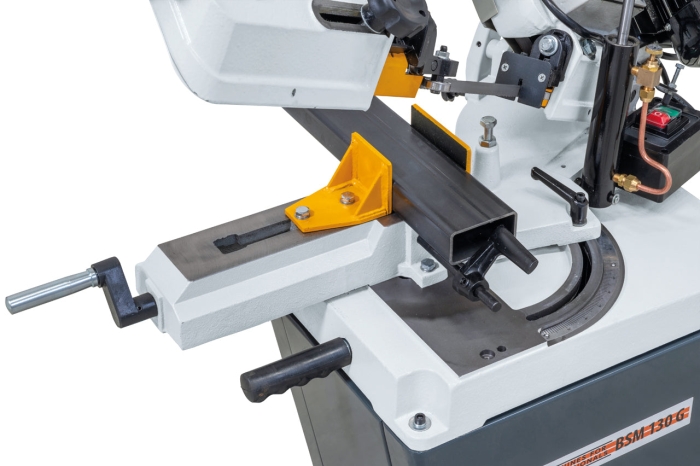 Doppelgehrungsbandsäge BSM 130 G / 400 V schraubstock mit werkstück 1
