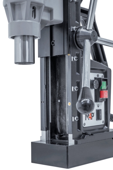 Magnet-Kernbohrmaschine MBM 80 V fuehrung