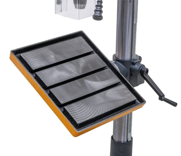 Säulenbohrmaschine FDM 510 - 20 TOP / 400 V tisch geschwenkt