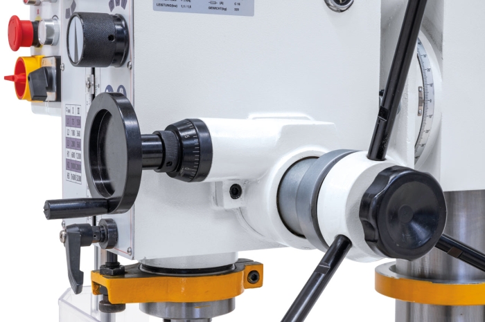 Bohr- und Fräsmaschine MD 45 feinzustellung